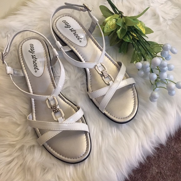 easy street slingback sandals